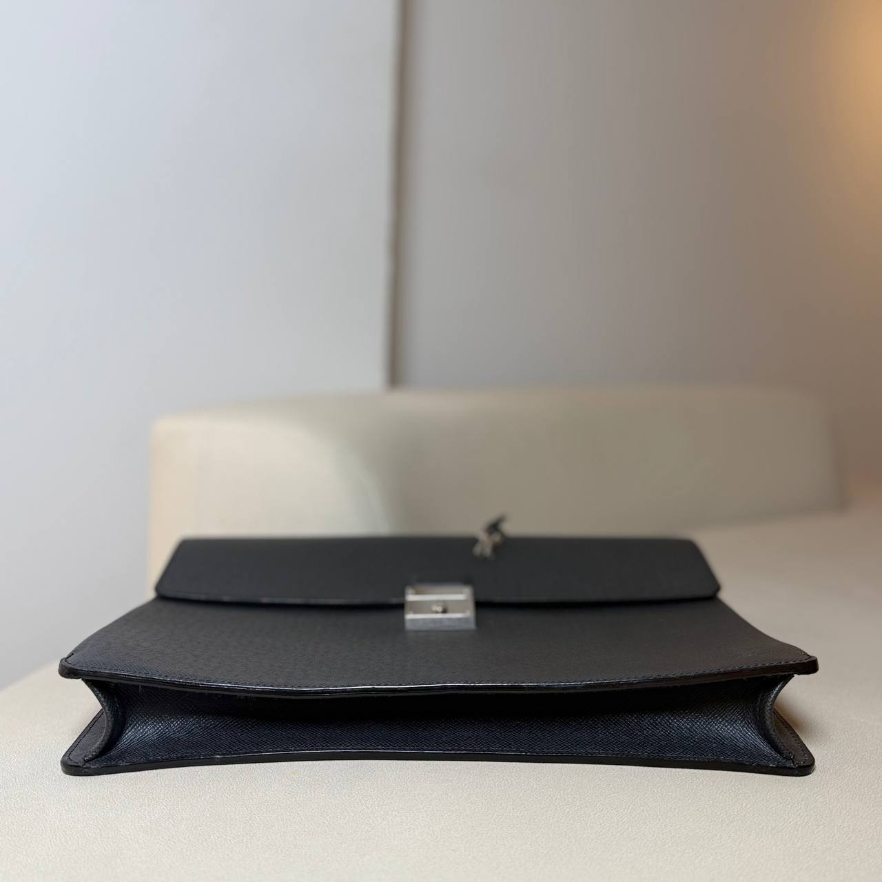 LV Taiga Robusto Briefcase
