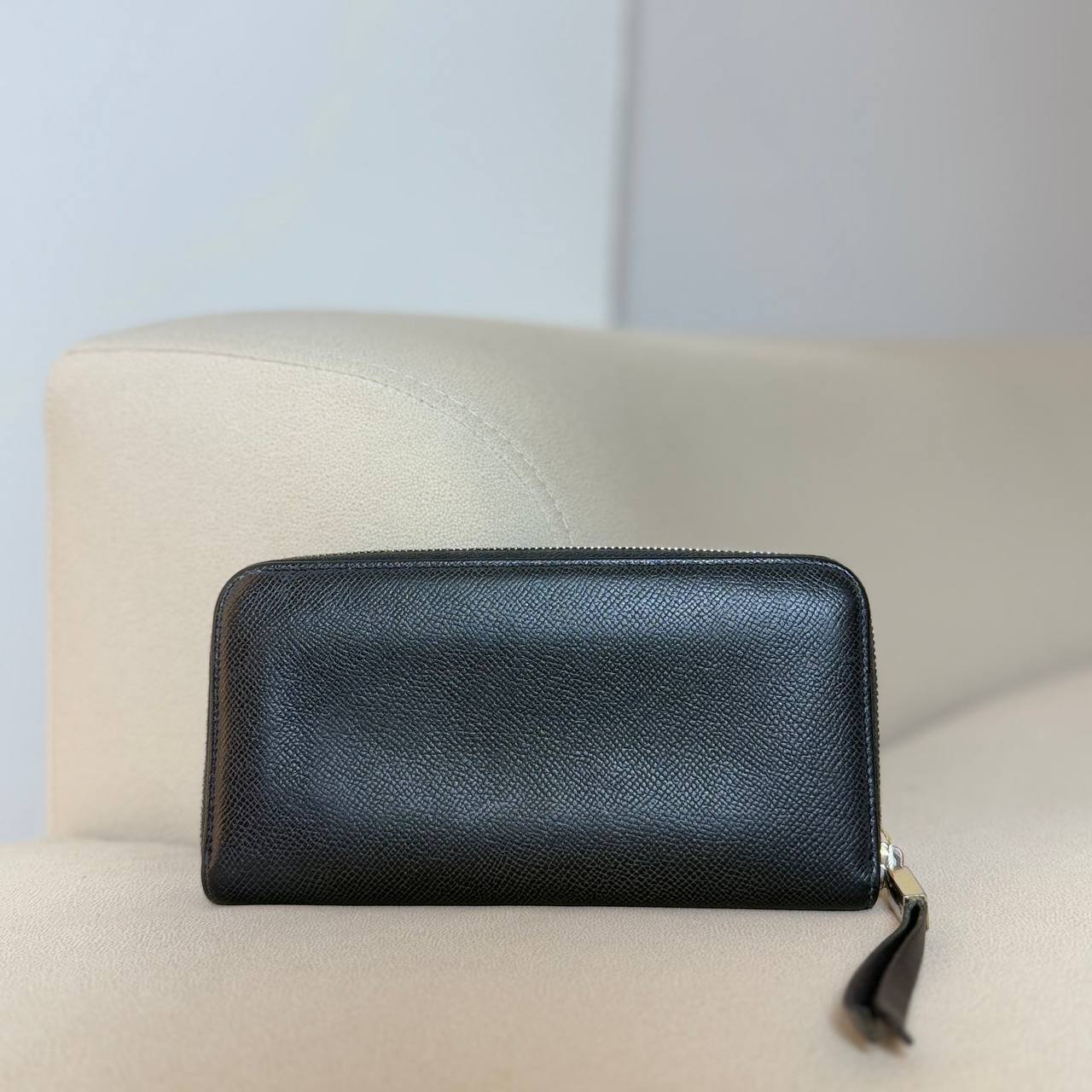Tod’s Zip Around Wallet