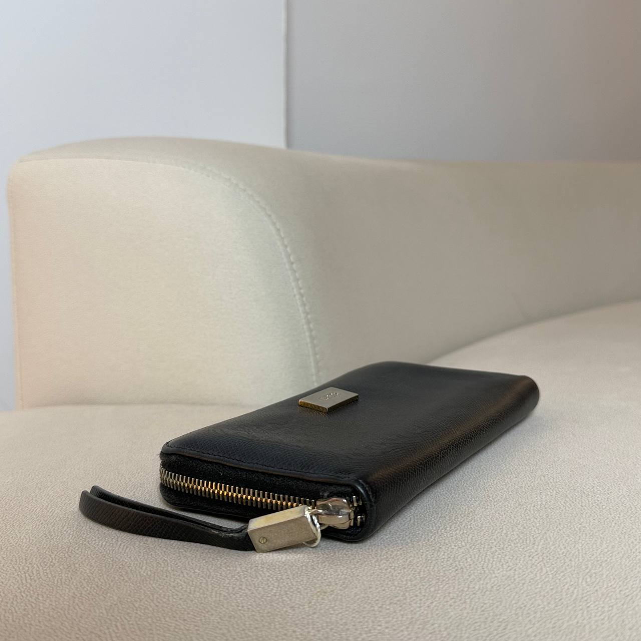 Tod’s Zip Around Wallet