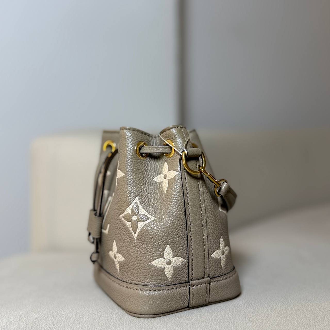 LV Nano Noé