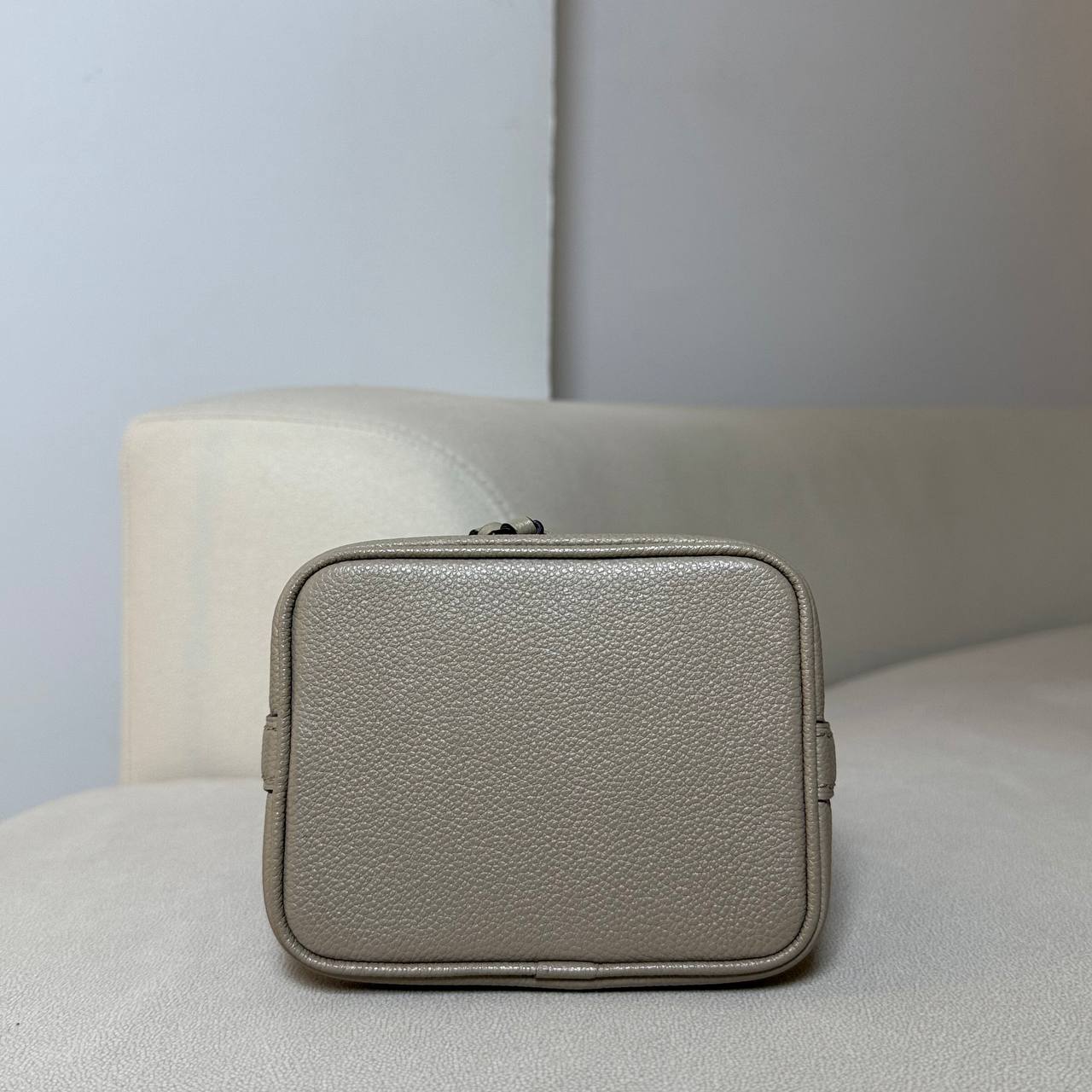 LV Nano Noé