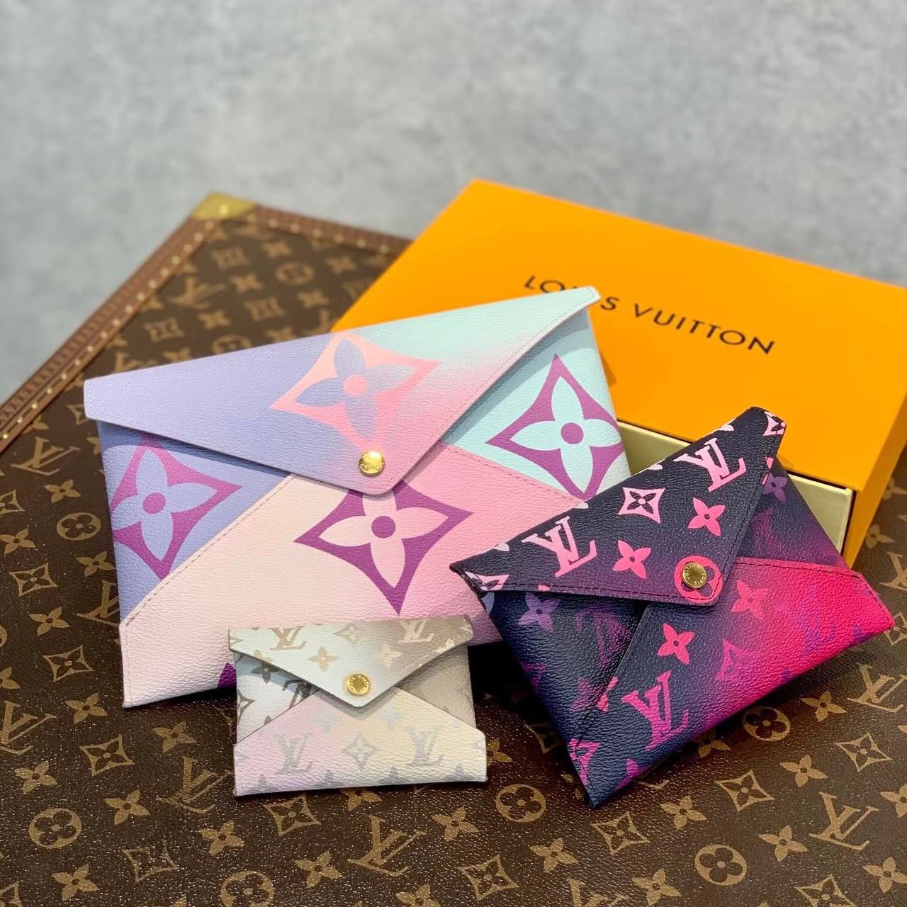LV Spring in the City Kirigami Pochette