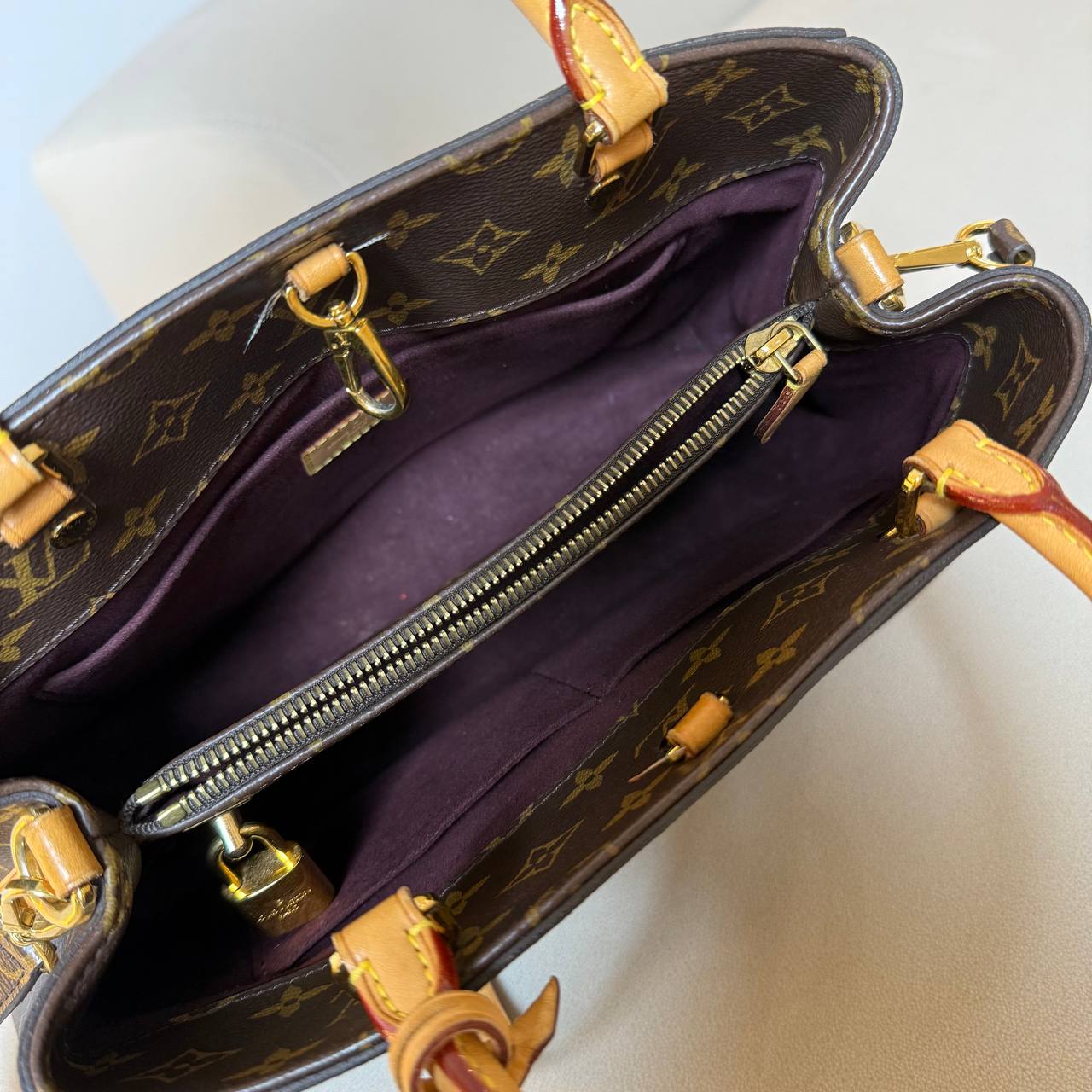 LV Montaigne MM