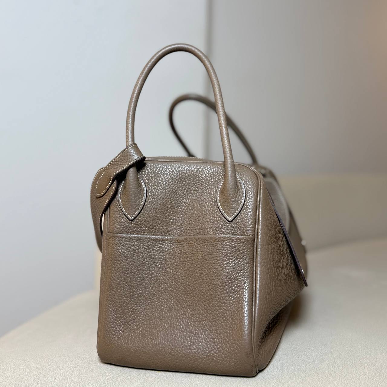 Hermès Lindy 35 Etoupe Clemence Leather
