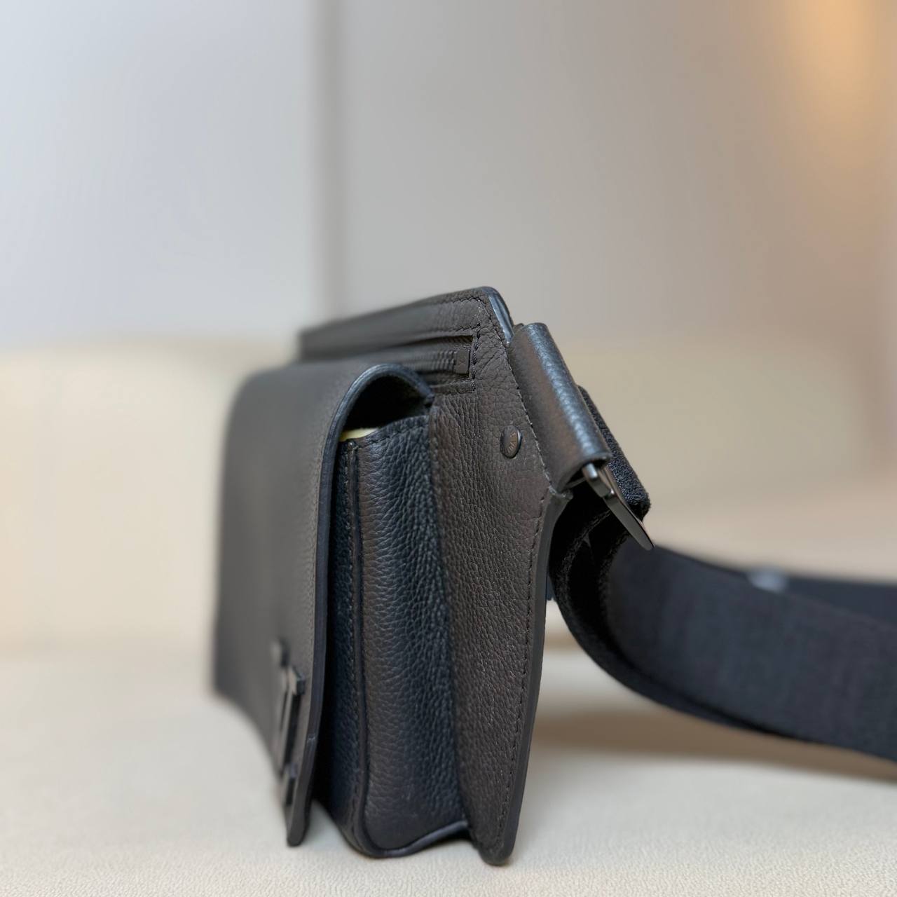 LV Aerogram Takeoff Sling