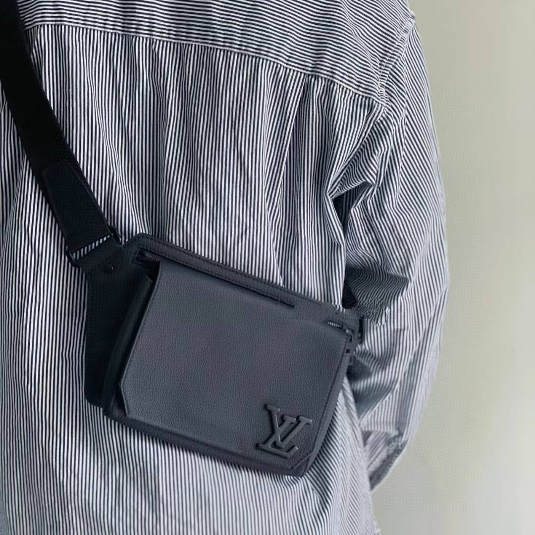 LV Aerogram Takeoff Sling