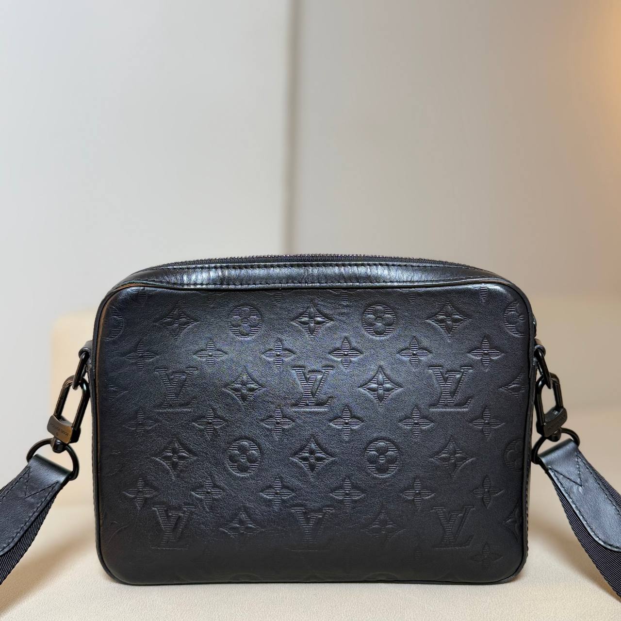 LV Duo Messenger Bag (no coin purse)