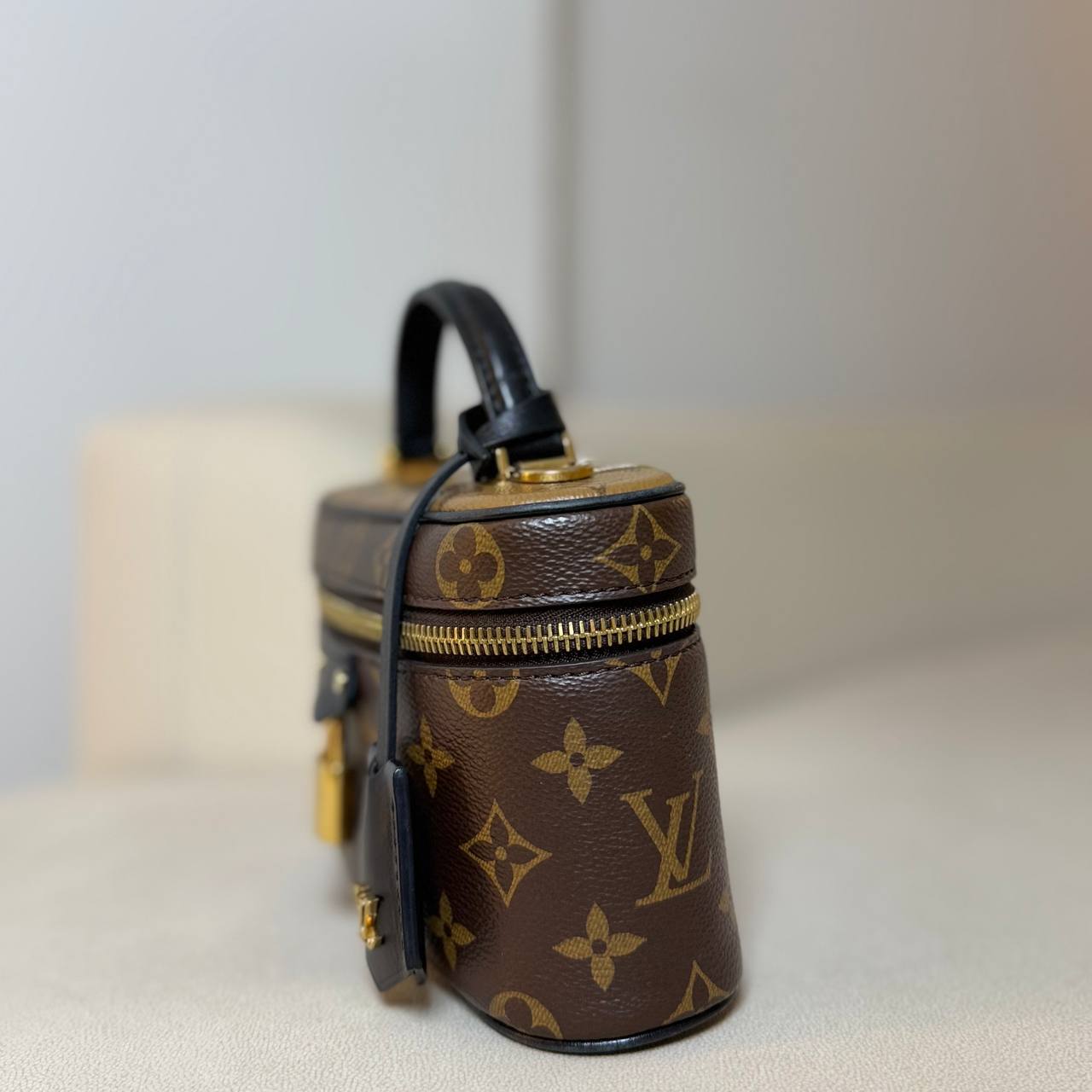 LV Vanity Chain Pouch