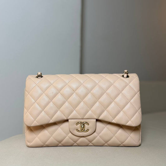 Chanel Jumbo Classic Flap